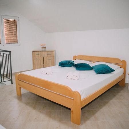 Lovely Apartment Moki Near The Center Kotor Exteriör bild